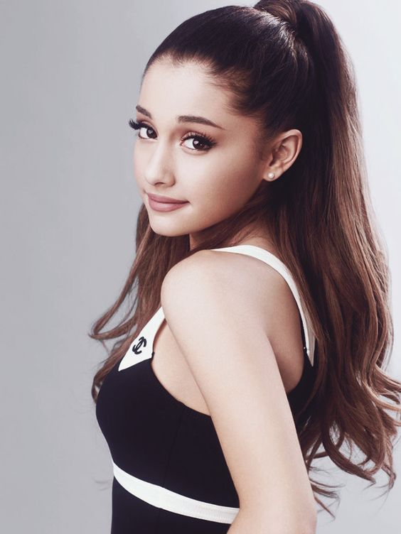 ariana2